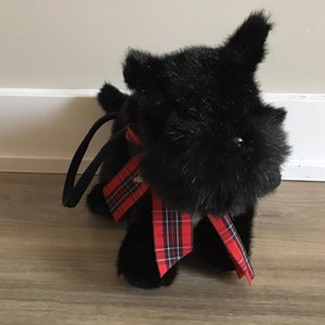 The Bearington Collection Sac à main en peluche pour chien Terrier écossais 33 cm