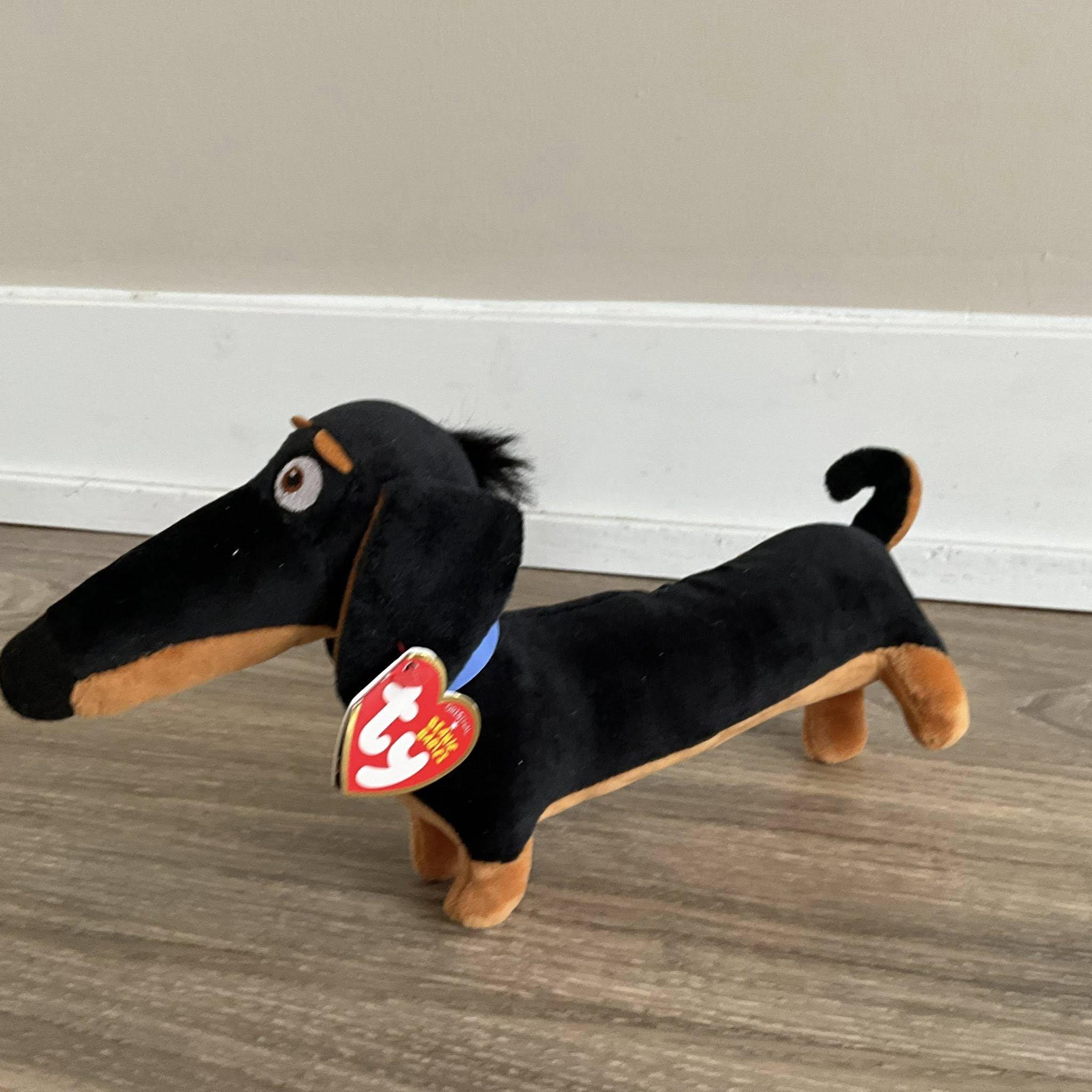 Secret Life of Pets Dachshund