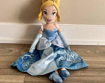シンデレラ 21インチ ディズニーストア プリンセスぬいぐるみ人形