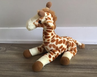 HEITMANN DECO Giraffa In Peluche Riciclato – 20 Cm, Morbida E Sostenibile, Realizzata Con Bottiglie PET, Arancione