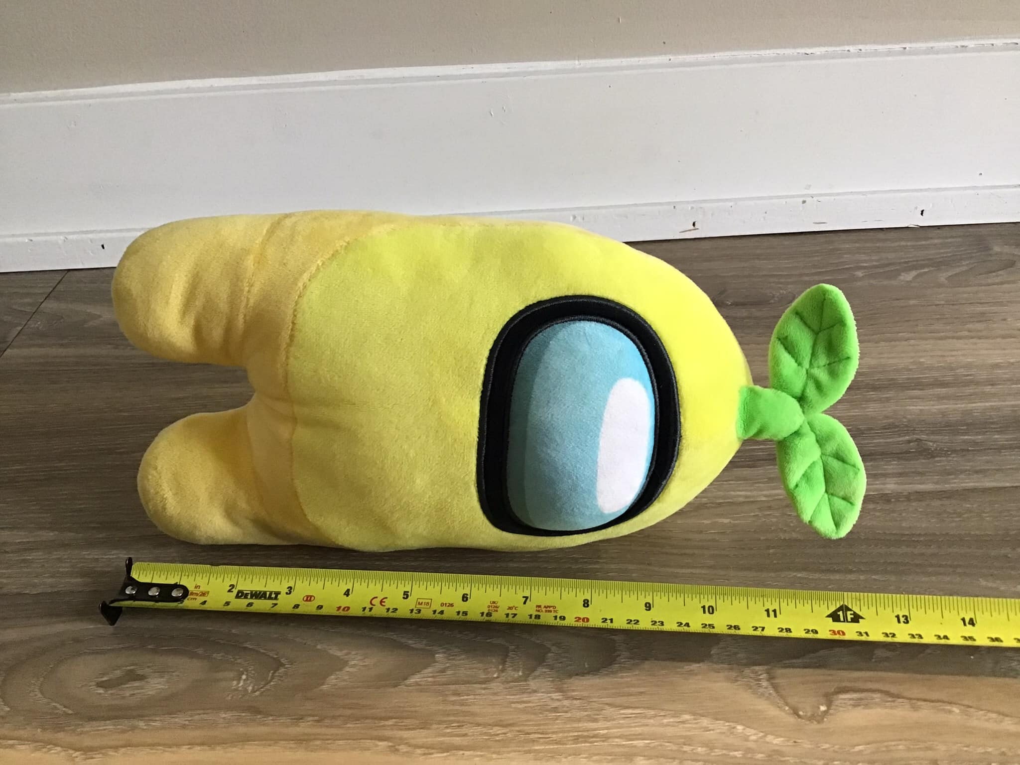 Among Us イエロー ぬいぐるみ 12.5インチ - Etsy 日本