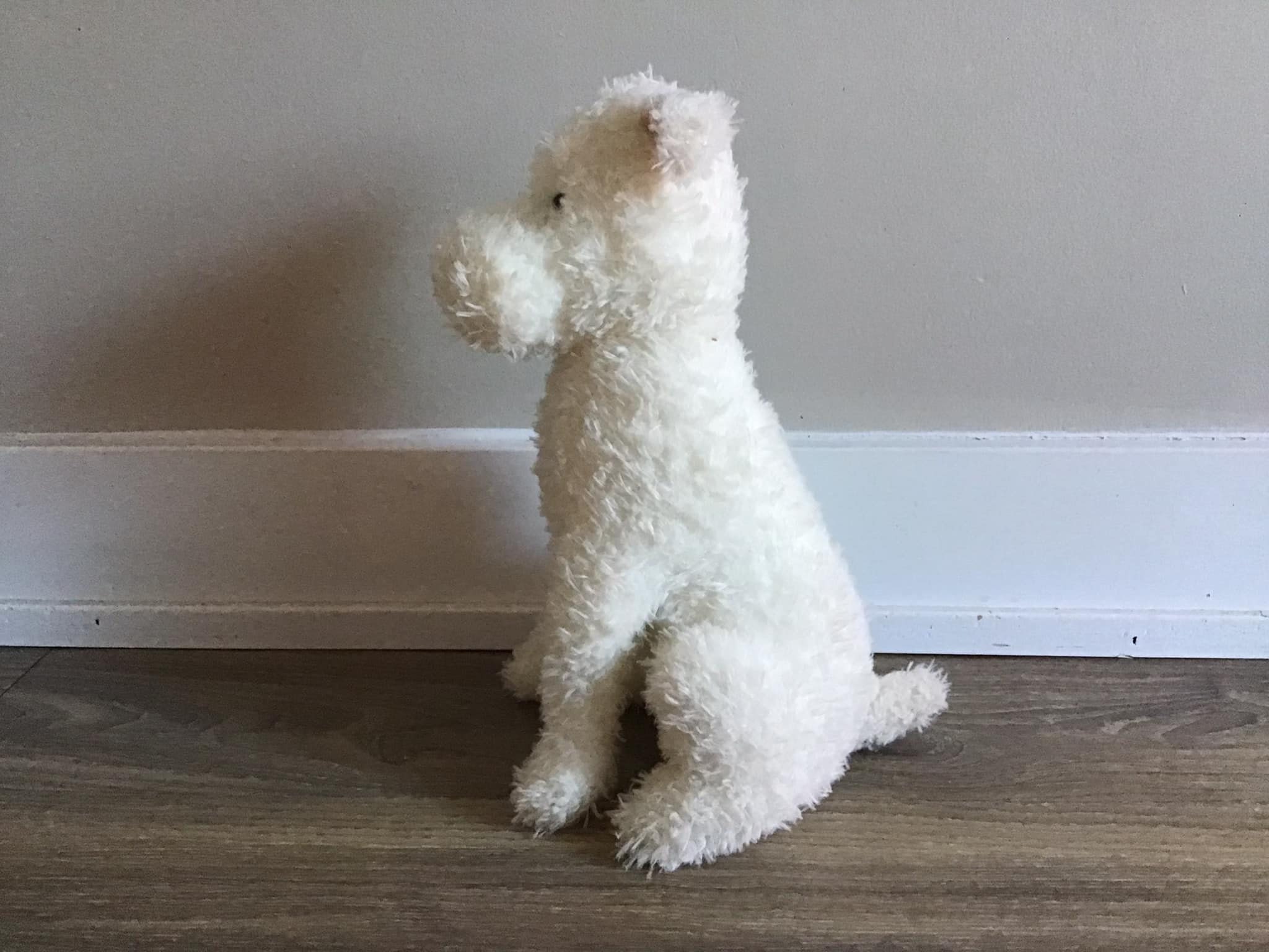 タンタンの冒険　スノーウィ　犬　ぬいぐるみ　TINTIN 白 ホワイト タンタンの冒険 スノーウィ 犬 ぬいぐるみ TINTIN 白 ホワイト