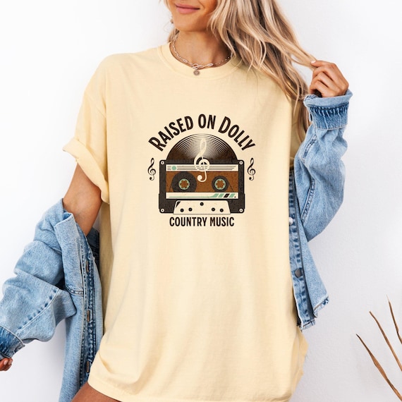 Raised On Dolly Shirt, Womens Comfort Colors Tee, Nashville Tshirt, Dolly Parton Cowgirl, Dolly Western Shirt, Vintage Dolly Shirt