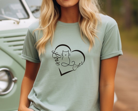 Love cats -  Cat Lover's Gift, Cat Shirt, Cute Cat Shirt, Cat Mom Shirt, Cat Line Art Shirt, Cat Owner Shirt