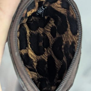 Brighton Brown Heart Pouch • Textured Leather Coin Purse • Croc Trim Zip Bag • Small Brighton Accessory 画像 3