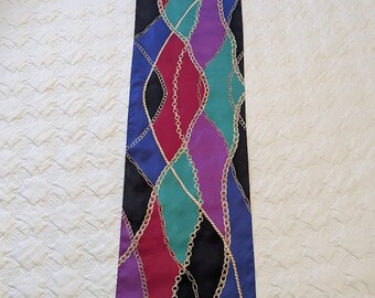 Oscar Dela Renta Multi colored chain pattern scarf