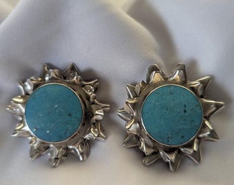 Signed Calderon Atachi Sterling Mexico TC 84 Sunburst Turquoise Silver clip on Earrings