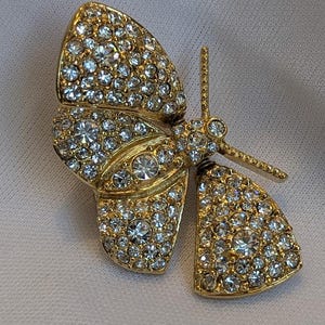 Joan Rivers  Butterfly Rhinestone  movable brooch