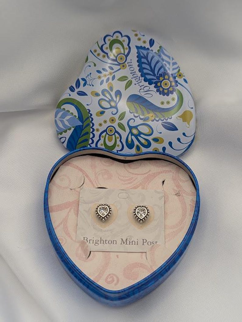 Brighton Mini Post Heart Earrings – Clear Crystal Studs with Original Heart Tin – Silver Tone Bild 9
