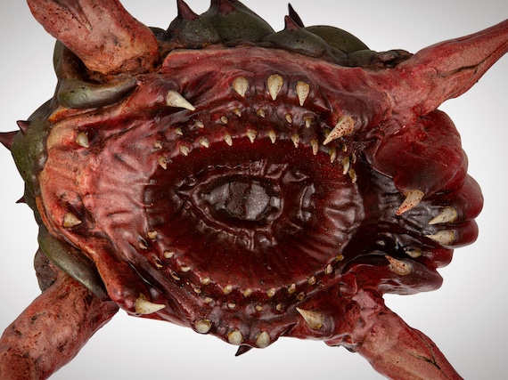 Armored Headcrab Replica | Half Life Alyx | 1/3 Scale - Etsy