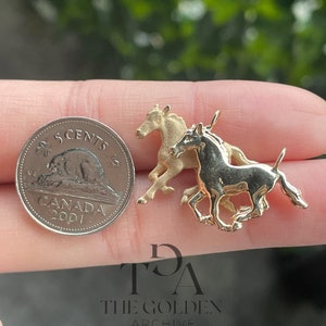 Vintage 14K Gold HORSE Pendant - Double Horse - Brushed/Matte Finish