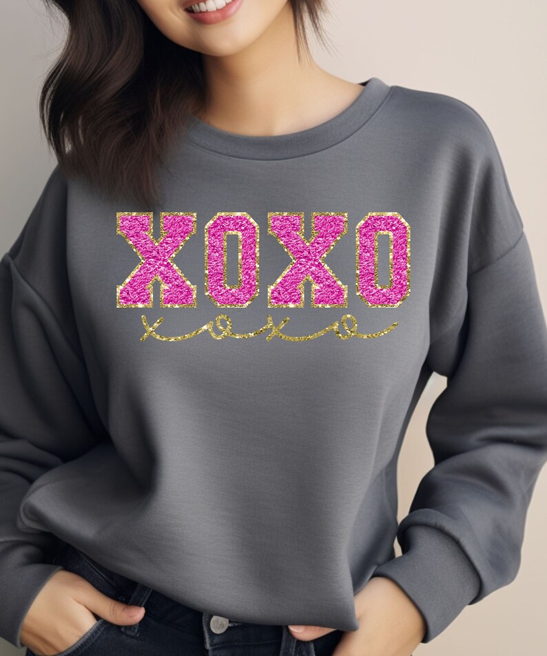 Valentines Day Letter Patch Sweatshirt