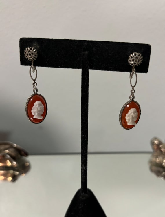 Vintage sterling silver dangling cameo earrings s… - image 1
