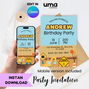 Puede incluir: Una invitación de cumpleaños azul claro con el nombre "ANDREW" en letras amarillas grandes. La invitación incluye la fecha, la hora y el lugar. También se incluye una versión móvil. Las palabras "Party Invitation" están en la parte inferior.