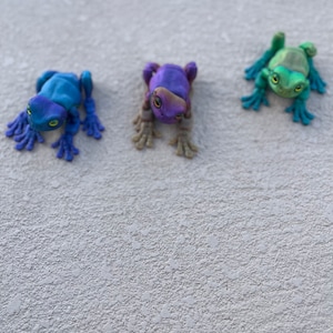 3d printed frog, fully articulated