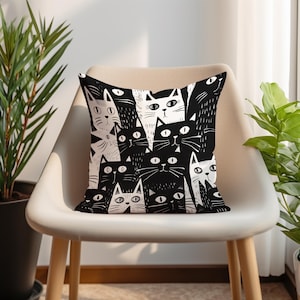 Black White Cat Pattern Throw Pillow Cover , Cat Lover Pillowcase, Cute Decorative Couch Pillow, Cute Cushion Cover, Modern Home Decor