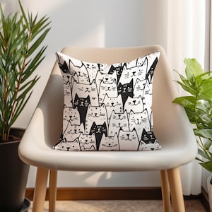 Black White Cat Pattern Throw Pillow Cover , Cat Lover Pillowcase, Cute Decorative Couch Pillow, Cute Cushion Cover, Modern Home Decor