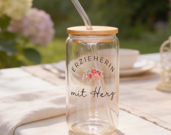 Cadeau personnalisé pour une maîtresse de maternelle, cadeau de départ pour une maîtresse de maternelle, cadeau pour la maternelle, bocal en verre avec couvercle en bambou et paille