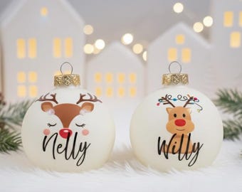 Personalized Christmas baubles for children – glass Christmas tree decorations with reindeer and name – Ø 8 cm with gift box