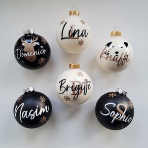 Personalized Christmas baubles with name – personalized glass Christmas tree ornament with gift box | Ø 6 or 8 cm - Christmas tree bauble image 1