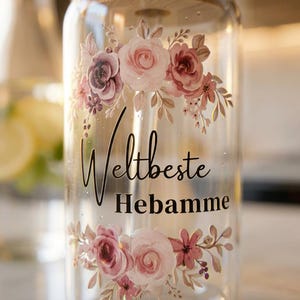 Midwife farewell gift, exclusive drinking glass with bamboo lid and glass straw - Midwife with heart and world's best midwife image 5