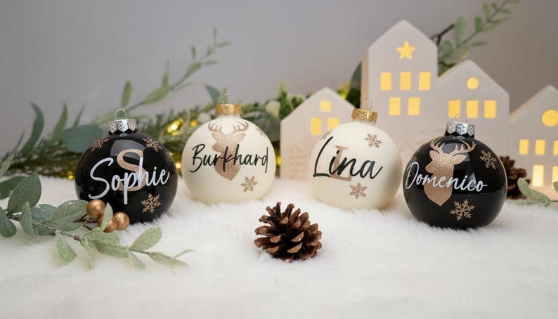 Personalized Christmas baubles with name – personalized glass Christmas tree ornament with gift box | Ø 6 or 8 cm - Christmas tree bauble image 5