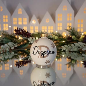 Personalized Christmas baubles with name – personalized glass Christmas tree ornament with gift box | Ø 6 or 8 cm - Christmas tree bauble image 3