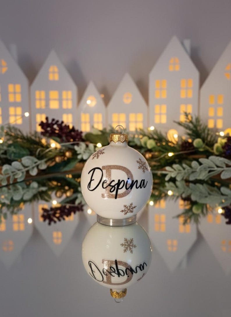 Personalized Christmas baubles with name – personalized glass Christmas tree ornament with gift box | Ø 6 or 8 cm - Christmas tree bauble image 3
