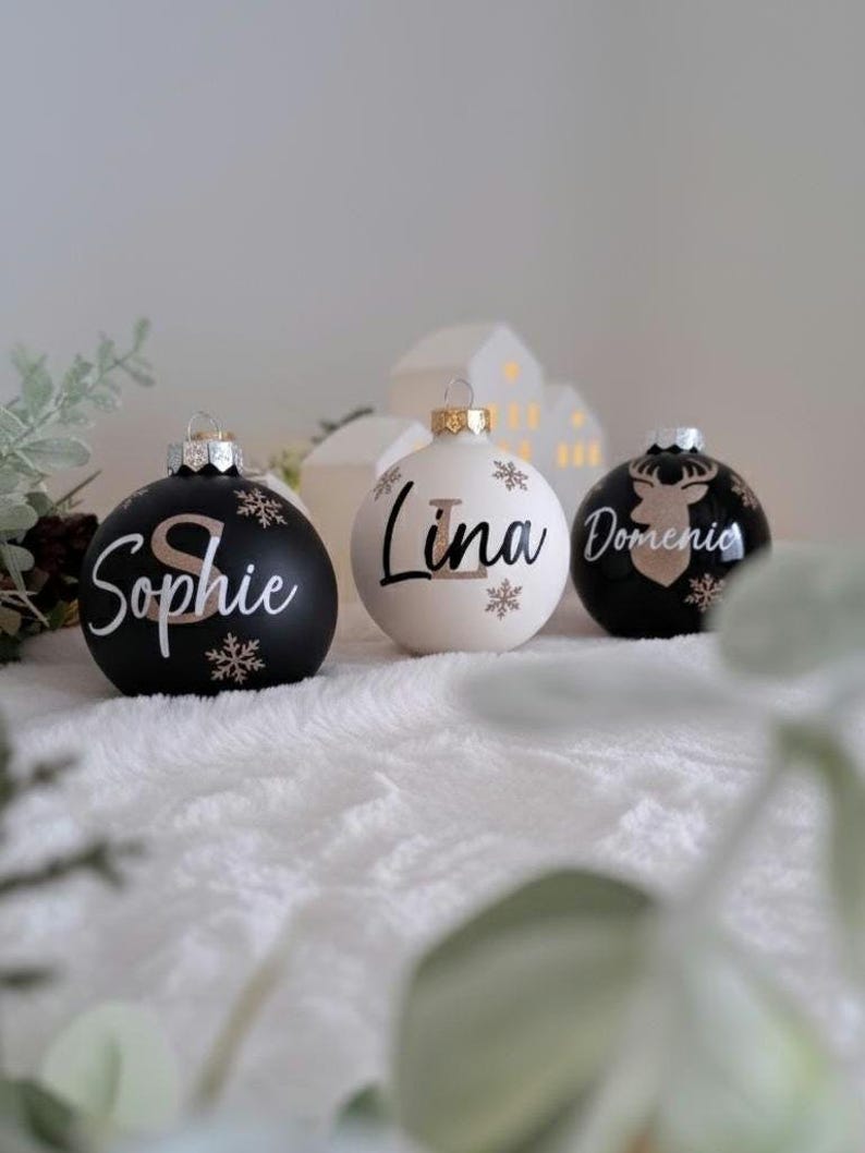Personalized Christmas baubles with name – personalized glass Christmas tree ornament with gift box | Ø 6 or 8 cm - Christmas tree bauble image 8