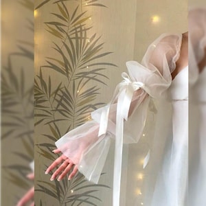 Puff Wedding Sleeves, Long Wedding Fingerless sleeves, Detachable Tulle Wedding Sleeves, Personalized Sleeves With Embroidery