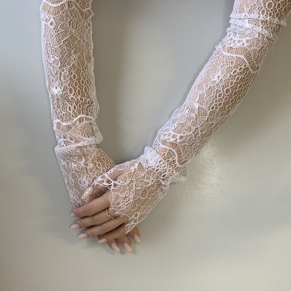 Tight Bicep Wedding Sleeves, Detachable Bridal Bicep Long Sleeves. Removable Bridal Sleevles. Lace Wedding Sleeves. Fingerless Lace sleeves