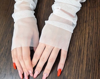 Custom Tulle Wedding Sleeves, Personalized Bridal Gloves