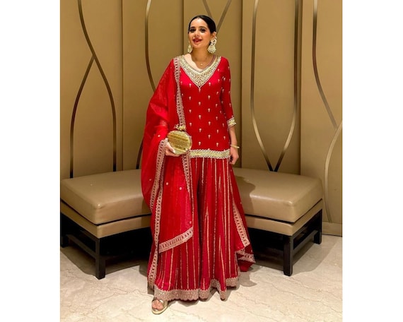 Red contrast Bandhani Unstitched Suit Set – Krishanlalraman