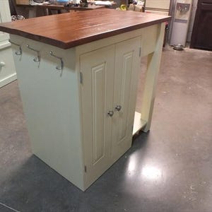 Hampshire Painted Small Kitchen Island- Bespoke Sizes & Colours available
