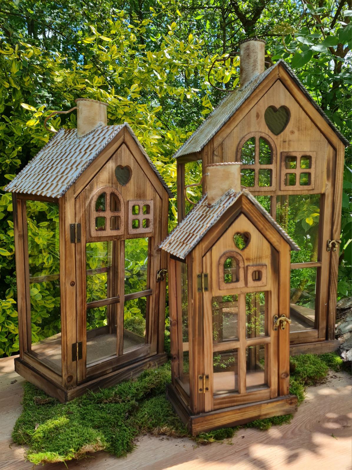Holzlaterne mit Herz Laterne Windlicht Kerze Kerzenständer Holz Antik Shabby Chic Landhaus Hausdeko Dekoration Flur Windfang Garten Terrasse
