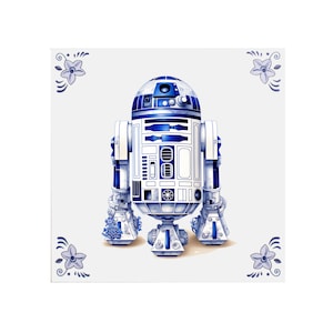 Puede incluir: Una ilustración azul y blanca del droide R2-D2 de Star Wars, al estilo Delftware. El droide está centrado en una baldosa cuadrada, con decoraciones florales en las esquinas. El diseño presenta detalles intrincados y una paleta de colores clásica.
