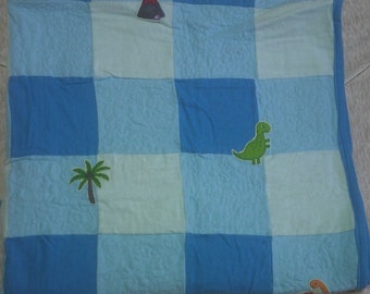 Flannel Dino Quilt 40"x49"