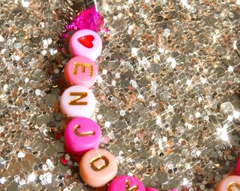 Enjoy Yourself • Kylie Minogue Friendship Bracelet • Tension Tour • Glass Acrylic Beads • Sunglasses & Heart Charms • 90s Festival Jewellery