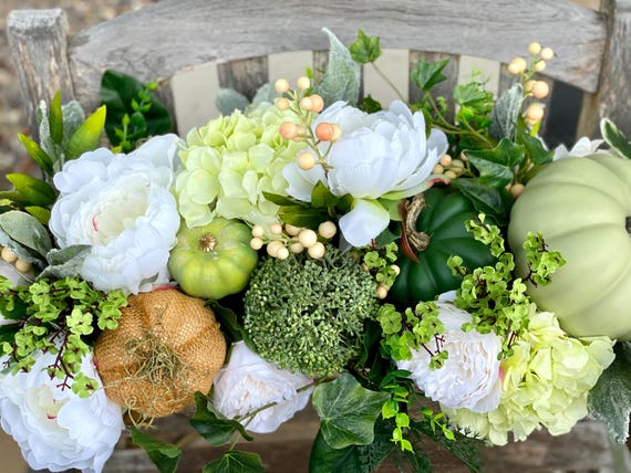 Green & White Pumpkin Fall Centerpiece, Farmhouse Thanksgiving Decor