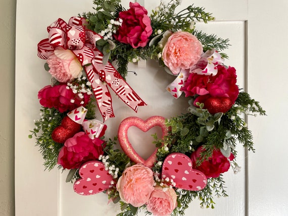 Valentine's Wreath, Valentine Wreath Front Door, Valentines Day, Valentines Decor, Heart Wreath, Pink Wreath, Valentine Wreaths, Valentine