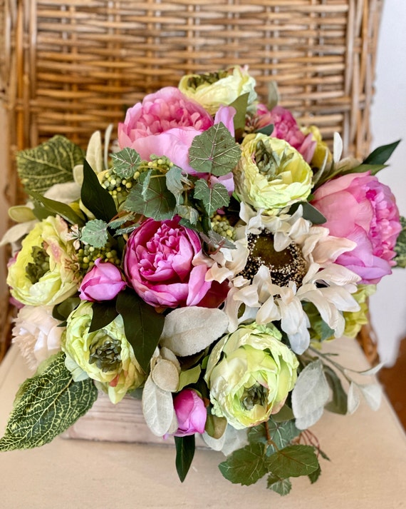 Centerpiece for Table, Pink and Green Centerpiece, Floral Arrangement, Table Centerpiece, Everyday Centerpiece, Peony Centerpiece