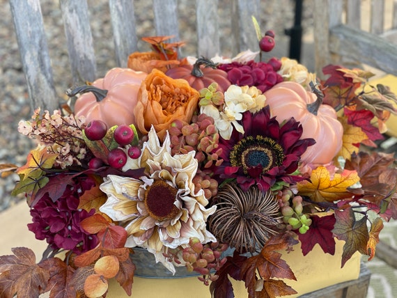 Large fall centerpiece, fall centerpiece, fall centerpiece for dining table, pumpkin centerpiece, thanksgiving centerpiece, fall decor