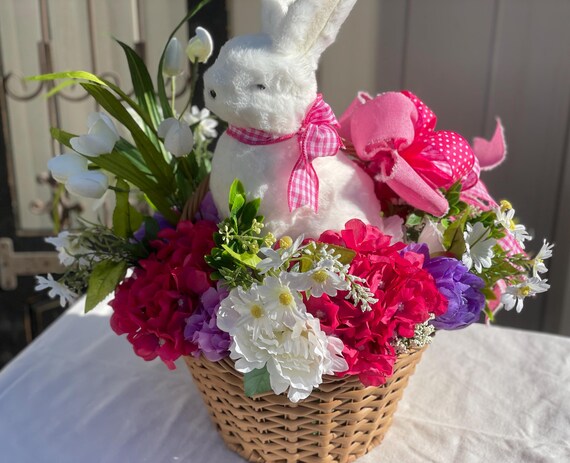 Easter Centerpiece for Table, Spring Centerpiece for dining table, Bunny Arrangement, Bunny Centerpiece, Spring Table Arrangement, Easter