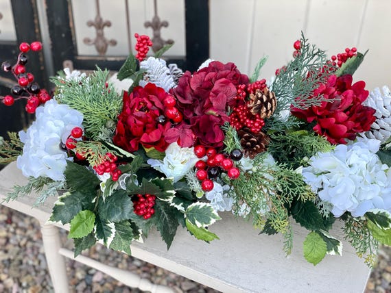 Winter Centerpiece for Dining Table, Christmas Centerpiece for Table, Holiday Table Arrangement, Farmhouse Centerpiece for Christmas
