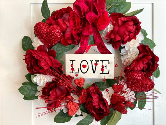 Valentine's Day Wreath, Wreath for Door, Valentine gift, Valentines Wreath, Valentines Decor, Red Valentine Wreath, Love Wreath, Valentines