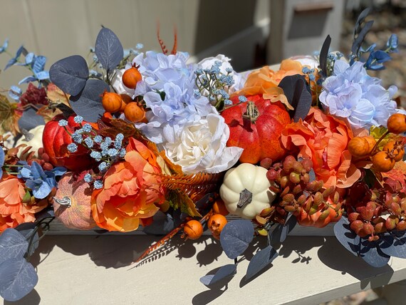 Fall Centerpiece,Centerpiece for Dining Table, Fall Table Arrangement,Pumpkin centerpiece,  Autumn Centerpiece, Thanksgiving Centerpiece