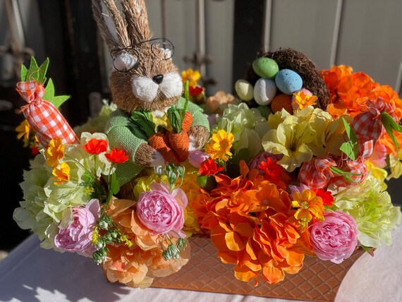 Spring Centerpiece for Dining Table, Easter Centerpiece, Bunny Centerpiece, Spring Table Arrangement, Spring Centerpiece for Table, Easter