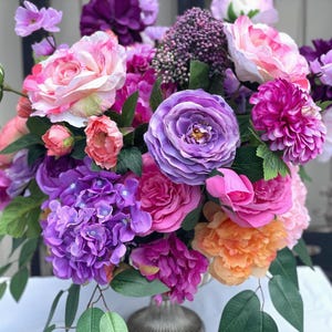Luxurious Artificial Floral Arrangement, Large Floral Arrangement, Artificial Floral Arrangement, Centerpiece for Table, Elegant Centerpiece