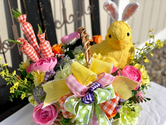 Spring Centerpiece, Easter Centerpiece, Spring Arrangement, Spring Bunny Centerpiece, Centerpiece for Table, Easter Arrangement, Easter