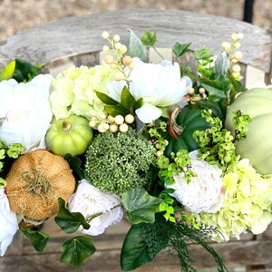 Fall Centerpiece, Fall Centerpiece for Table, Large Centerpiece, Pumpkin Centerpiece, Farmhouse Centerpiece, Thanksgiving Centerpiece